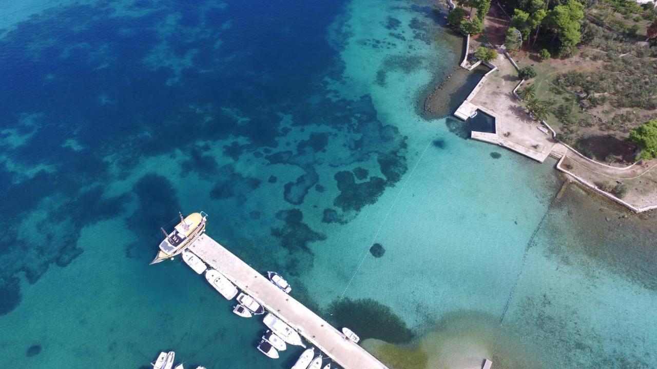 Rhythm Floating Hostel - Zadar Exterior photo
