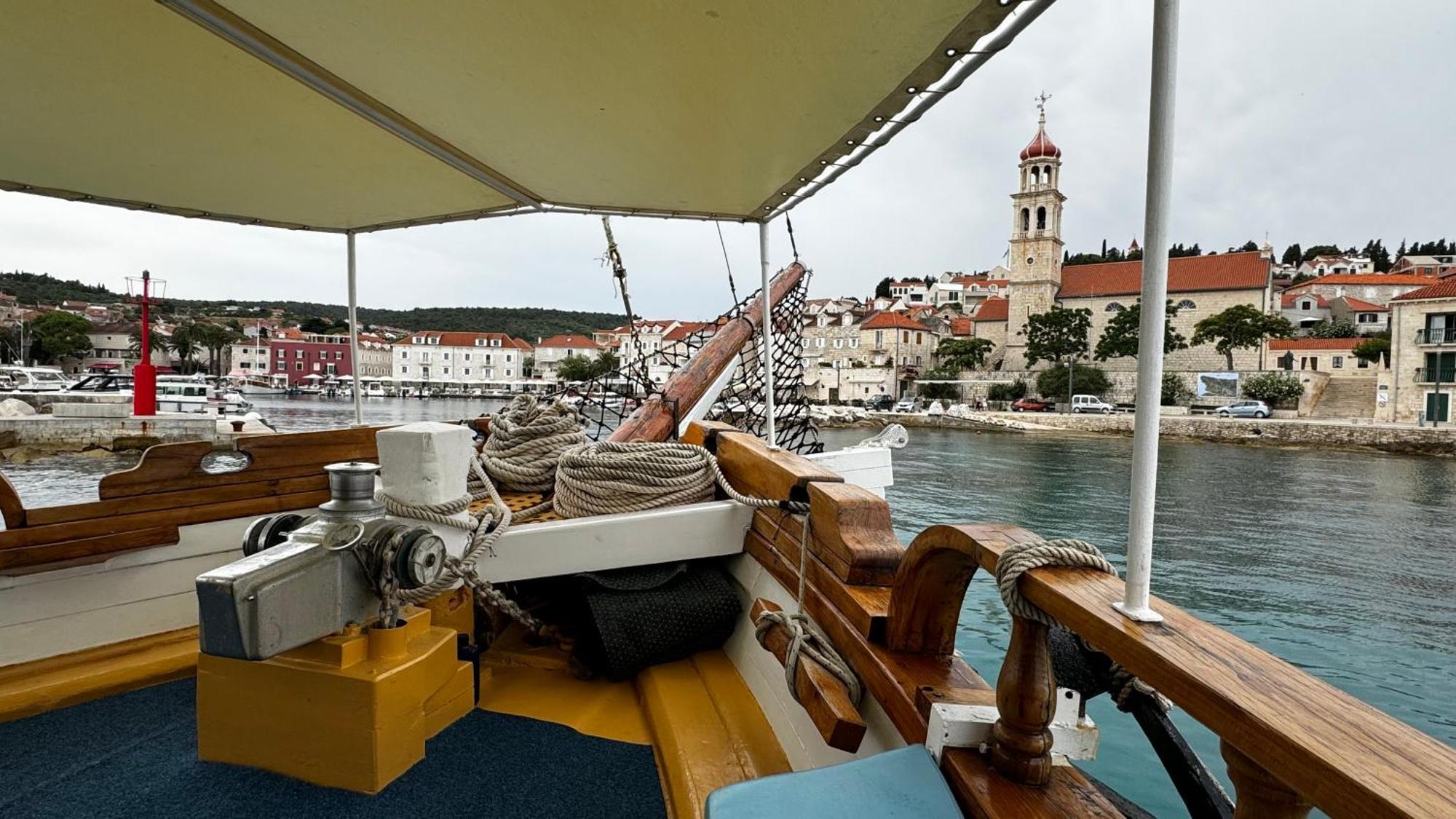 Rhythm Floating Hostel - Zadar Exterior photo